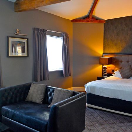 The Angel Hotel Wetherspoon Whitby Exteriör bild
