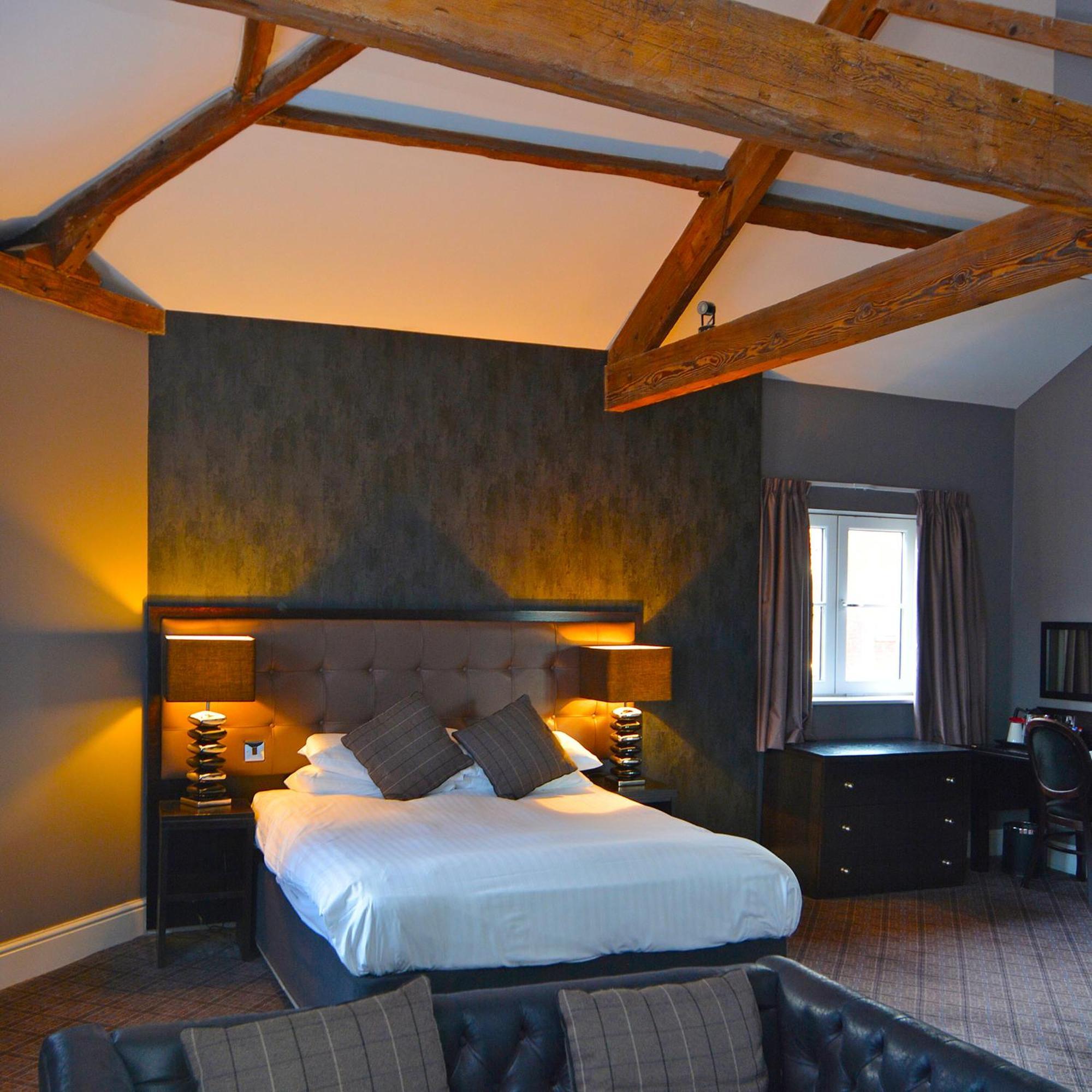 The Angel Hotel Wetherspoon Whitby Exteriör bild