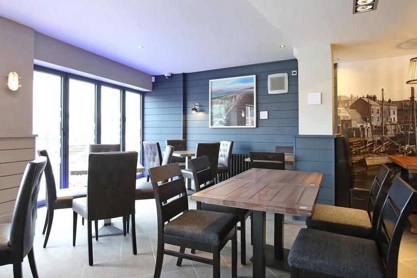 The Angel Hotel Wetherspoon Whitby Exteriör bild