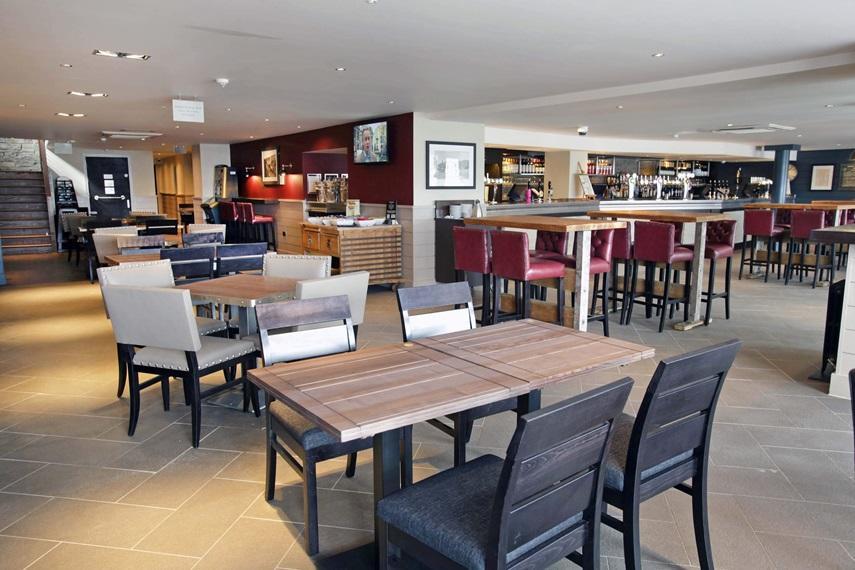 The Angel Hotel Wetherspoon Whitby Exteriör bild